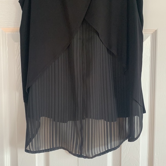 Lightly worn Black Guess blouse. Gold blouse with sheer cross cross back. - Picture 5 of 5